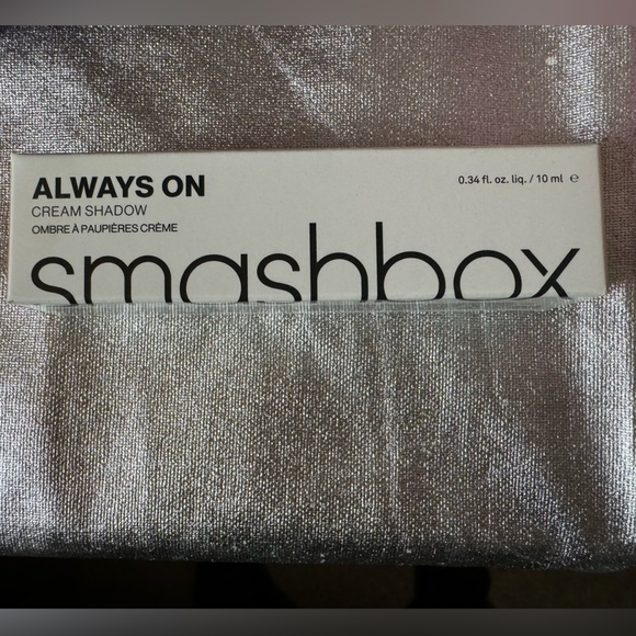 Smashbox Always On Cream Shadow - Picture 4 of 5